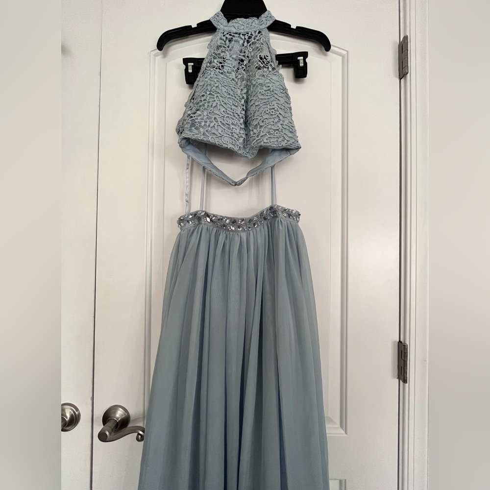 Exquisite Baby Blue Prom Dress 🩵